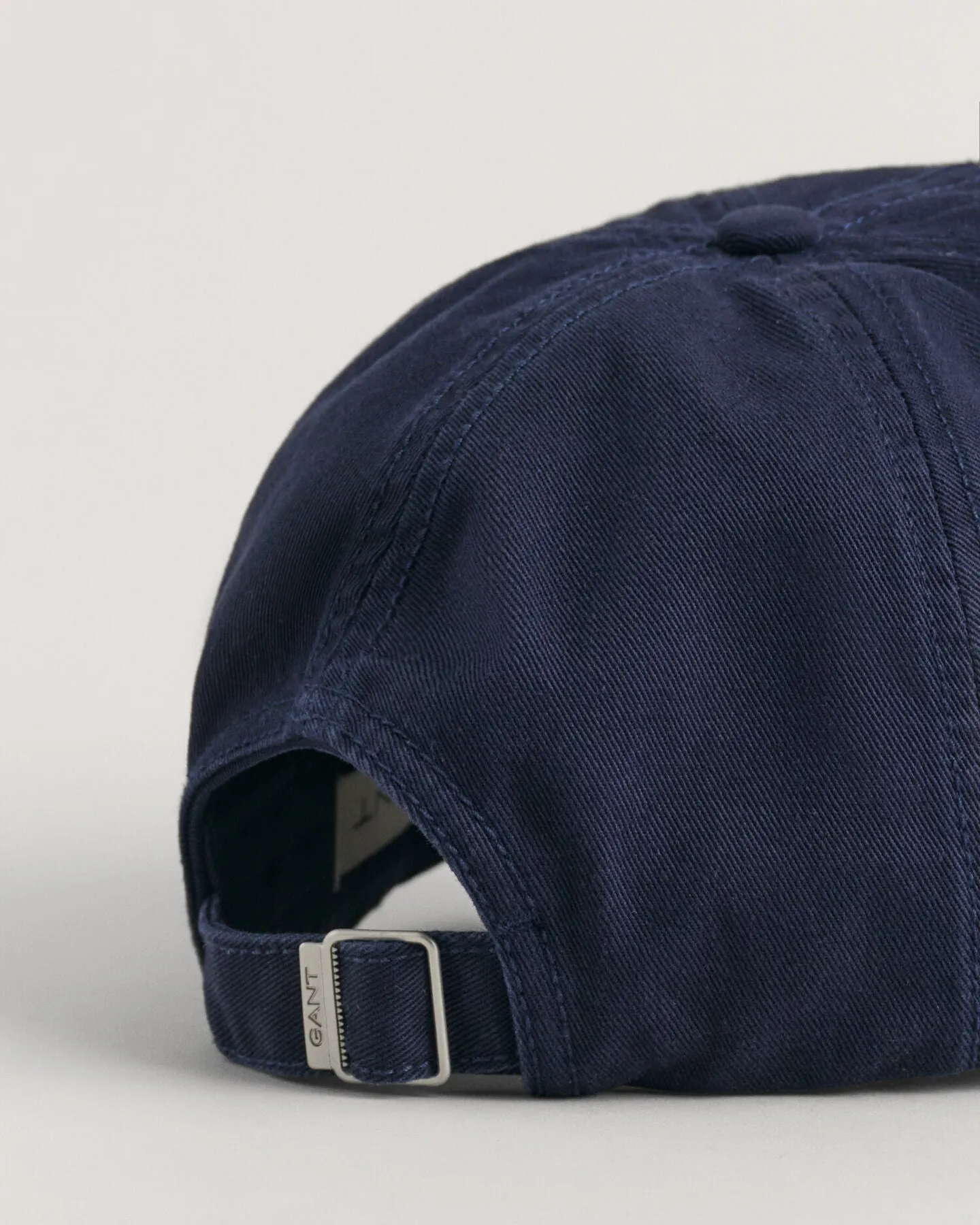 GANT Unisex Tonal Shield Cap