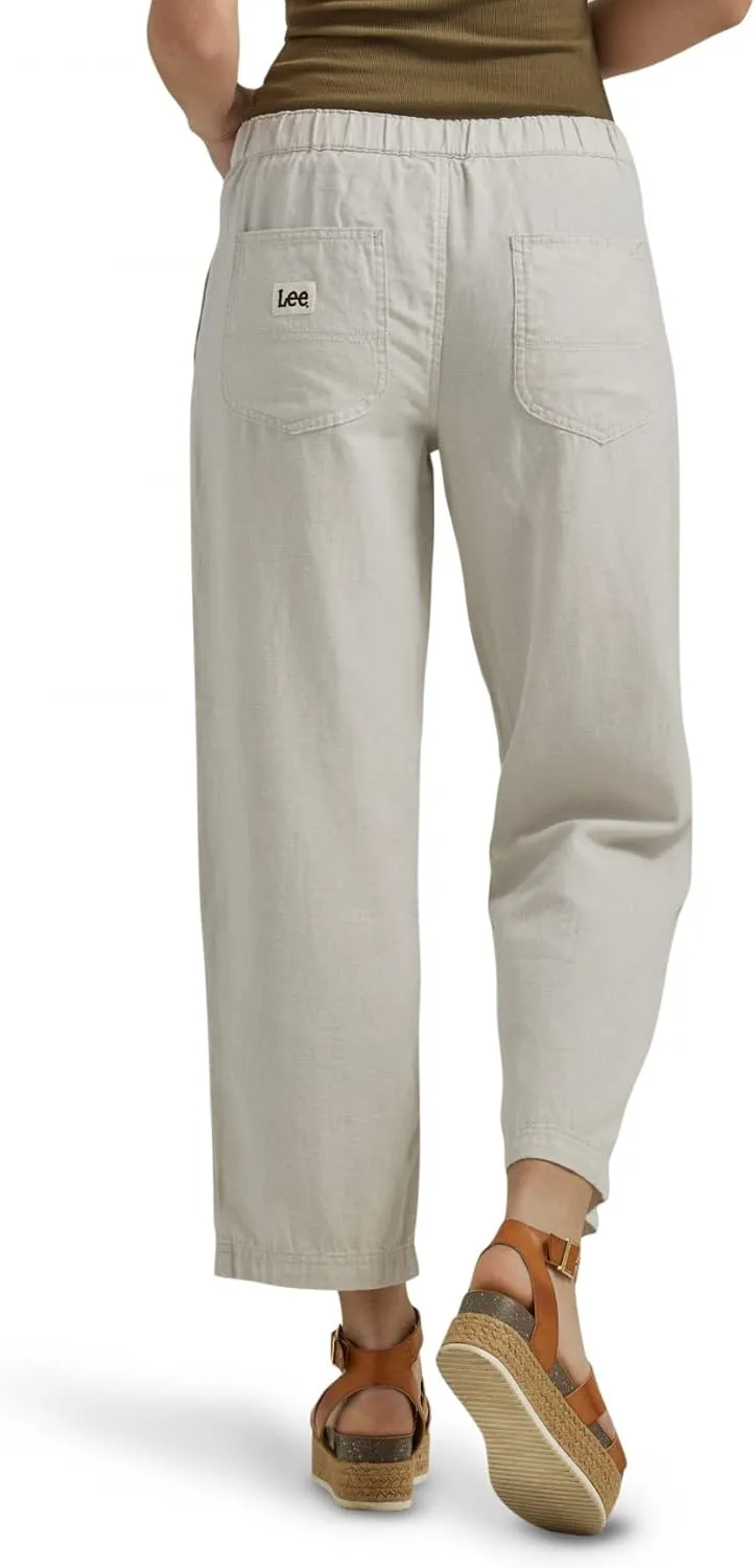 Lee Women's Ultra Lux Mid Rise Pull-On Crop Capri Pant